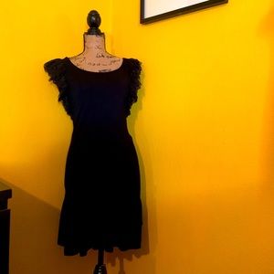 Women’s Medium Black Dress w/Lace Ruffle Sleeve